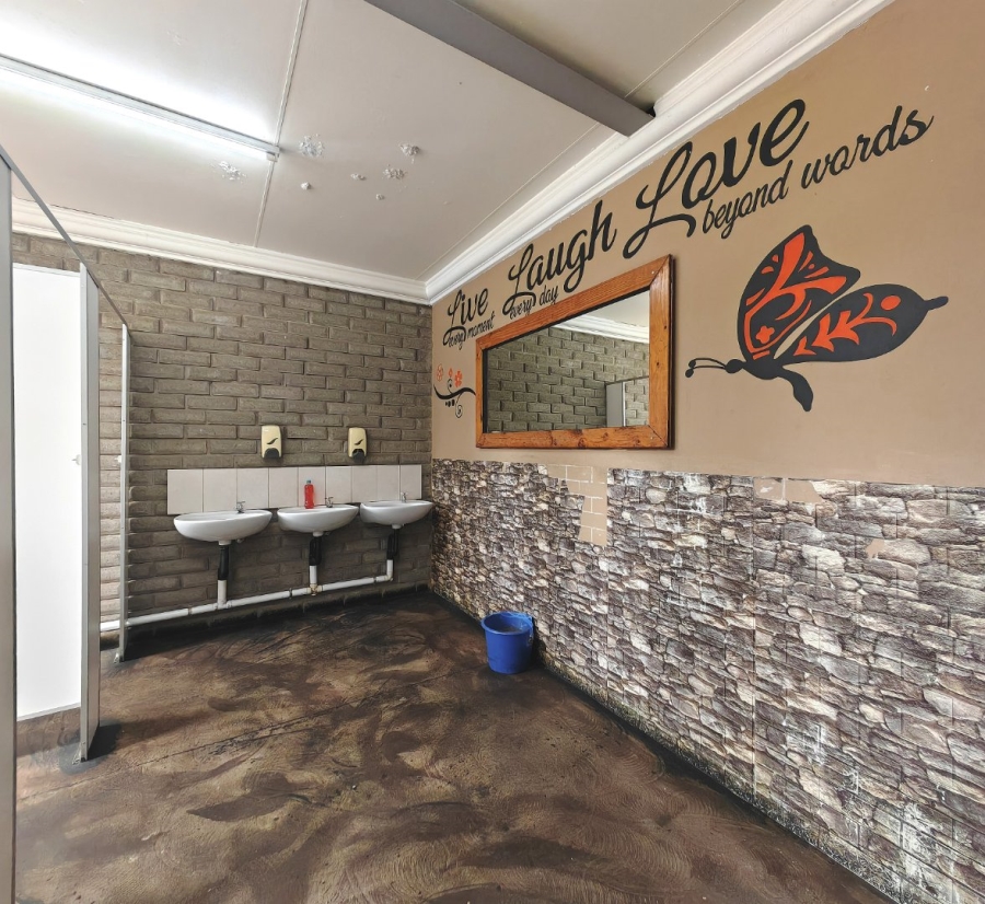 Commercial Property for Sale in Oranjesig Free State